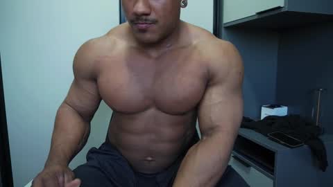 Henri online show from October 22, 9:05 pm