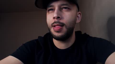 HenryAxe online show from November 4, 10:55 pm