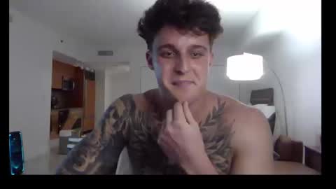 henrydesanti online show from September 13, 12:46 am