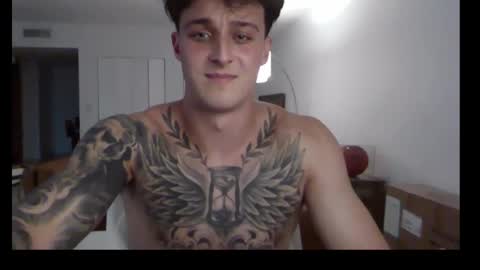 henrydesanti online show from September 15, 9:49 pm