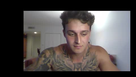 henrydesanti online show from April 13, 4:39 am