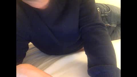 Henryhipster  sub  spank useme new Europe Twink kiss first fit kinky naughty online show from October 15, 6:20 pm