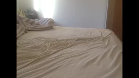 Henryhipster  sub  spank useme new Europe Twink kiss first fit kinky naughty online show from October 13, 6:26 am