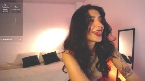 Hello I am Valentina independent Colombian model I love sensuality and pleasure welcome online show from July 28, 10:09 pm