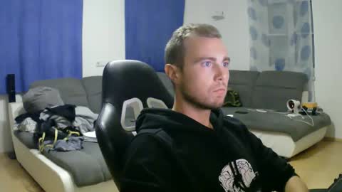 John Pearl online show from October 7, 6:59 pm