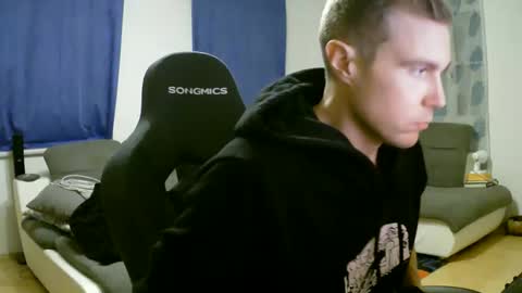 John Pearl online show from February 11, 7:18 pm