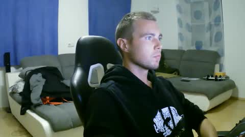 John Pearl online show from September 28, 5:44 pm