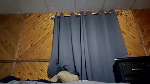 Hereforbootyyyy online show from April 28, 6:50 am