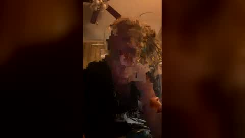 hervibe2 online show from April 27, 8:12 am