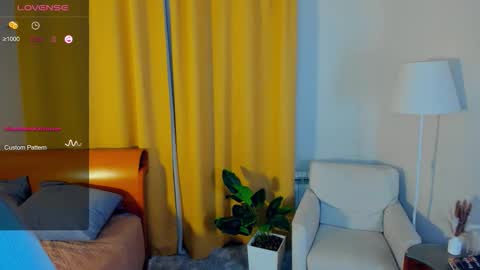 Linda online show from December 19, 7:09 pm