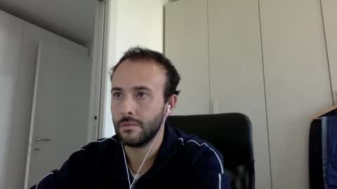 hhombre online show from October 10, 3:07 pm