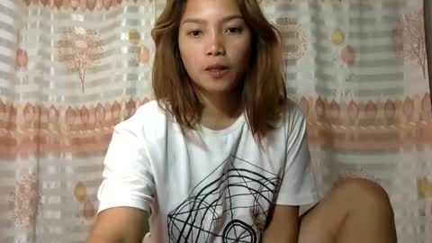 hi_there99 online show from March 8, 9:41 pm