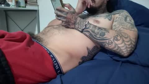 hihello400 online show from November 17, 4:59 am