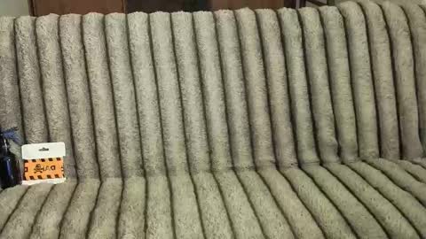 HIHIKA online show from February 28, 9:30 pm