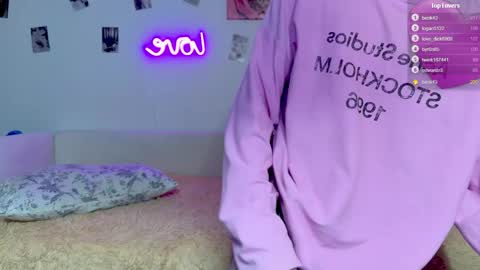 twinkvadusha online show from April 18, 12:40 pm