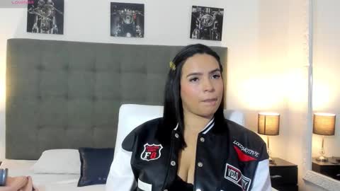 hilary_tailor online show from January 15, 12:47 pm