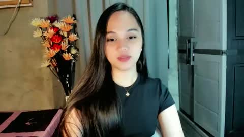 hilarymolly online show from February 13, 11:41 pm