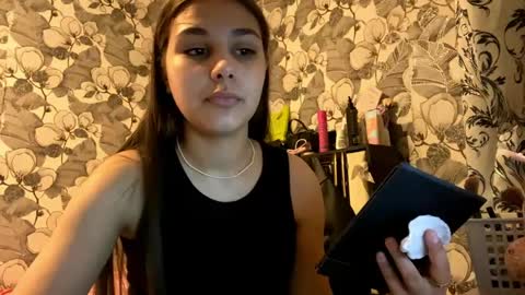 Ariel online show from May 1, 11:48 am