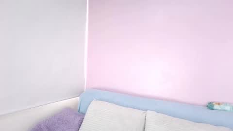 hiyakasudere_ online show from November 8, 6:22 pm