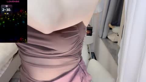 hkchengcheng online show from January 18, 3:10 pm