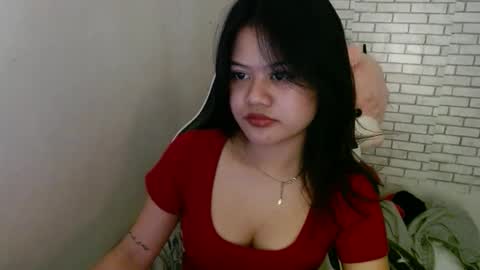 hoelyfloryn online show from March 7, 6:52 pm