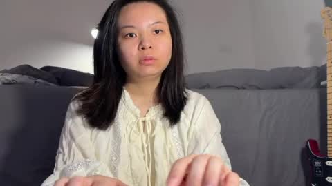 amy online show from April 21, 1:42 am