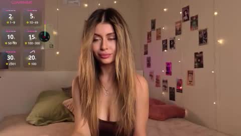 Moni Monica online show from September 20, 8:28 am