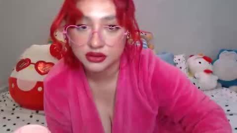 Holly Kitty online show from April 20, 6:27 am