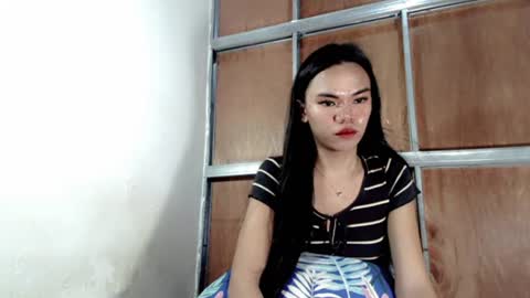 hollyhalo online show from July 2, 6:24 pm