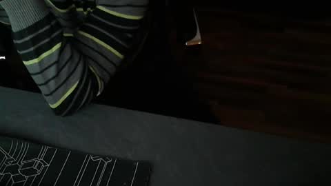 hollymollysucker online show from November 15, 4:30 pm