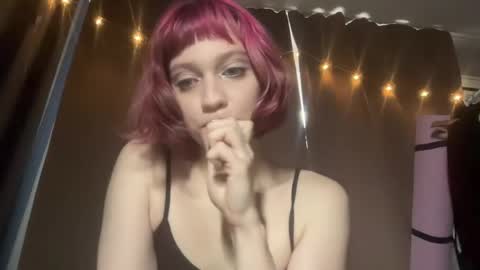 hollyyypoly online show from June 1, 3:13 pm