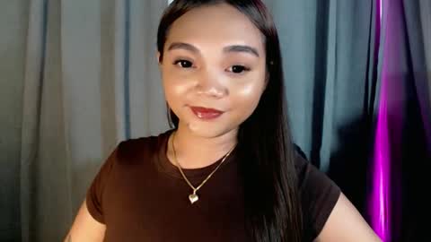 Bella online show from March 28, 9:49 pm