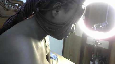 holybitch40 online show from February 16, 11:14 pm