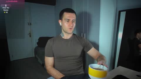 Andrew online show from February 10, 4:04 pm