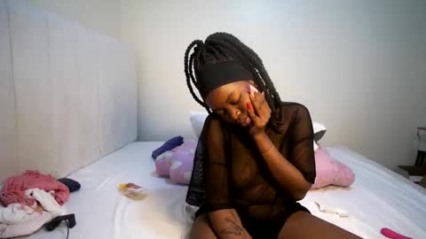 honey drop online show from March 25, 10:11 am