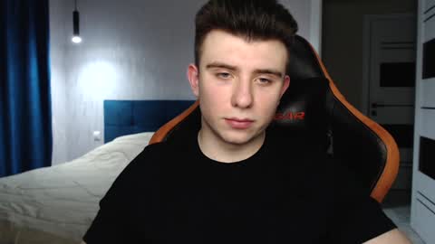 Wolfy online show from December 26, 9:58 pm