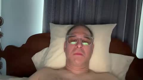 honey_man14 online show from May 31, 6:09 pm