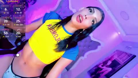 honey_moontsts online show from May 31, 6:09 pm