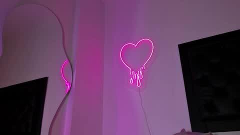 honey_sara1 online show from November 24, 10:52 pm