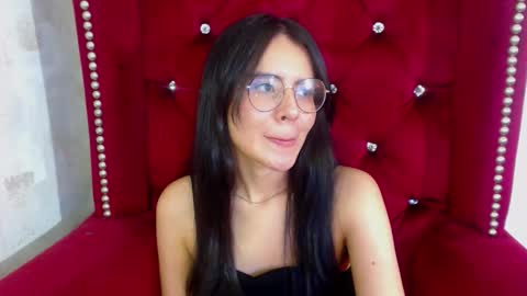 Emily online show from November 24, 4:27 pm