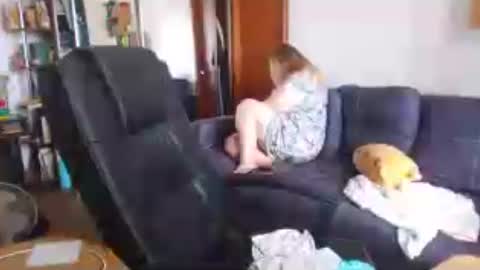 HoneydewMolly online show from July 29, 12:05 pm
