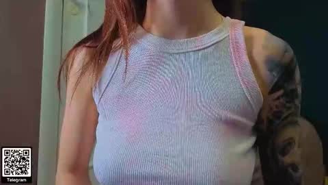 the perfectgirl online show from March 27, 6:42 pm