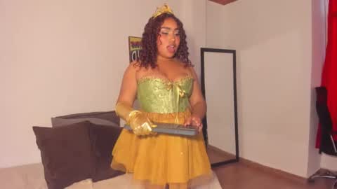 HoneyBrown online show from November 1, 9:25 pm