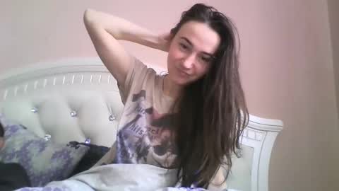 hootloove69 online show from January 18, 8:10 am