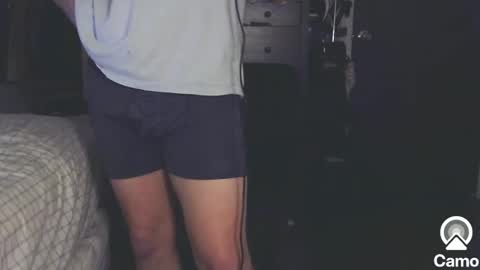 Snapshot of horny0g chatting on February 15, 6:44 am horny0g online show from February 15, 6:44 am