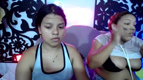 CATALINA Y LAURA  online show from September 14, 8:32 pm