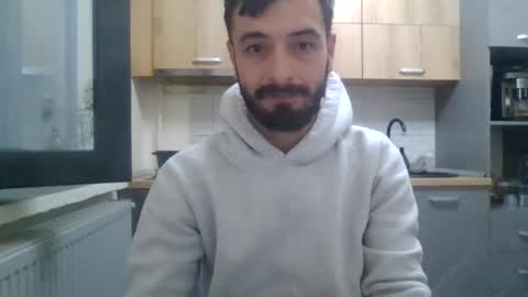 horny_couple9600 online show from October 6, 10:16 pm