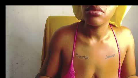 horny_ebonygirl_ online show from March 21, 8:30 am