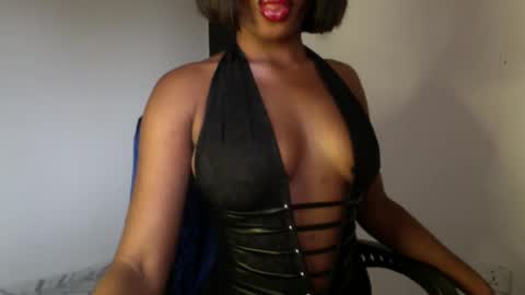 delilah online show from June 10, 11:09 am