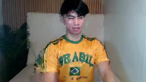cum boy james online show from May 25, 1:34 am